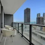 Stylish 2Br With Pool & Balcony