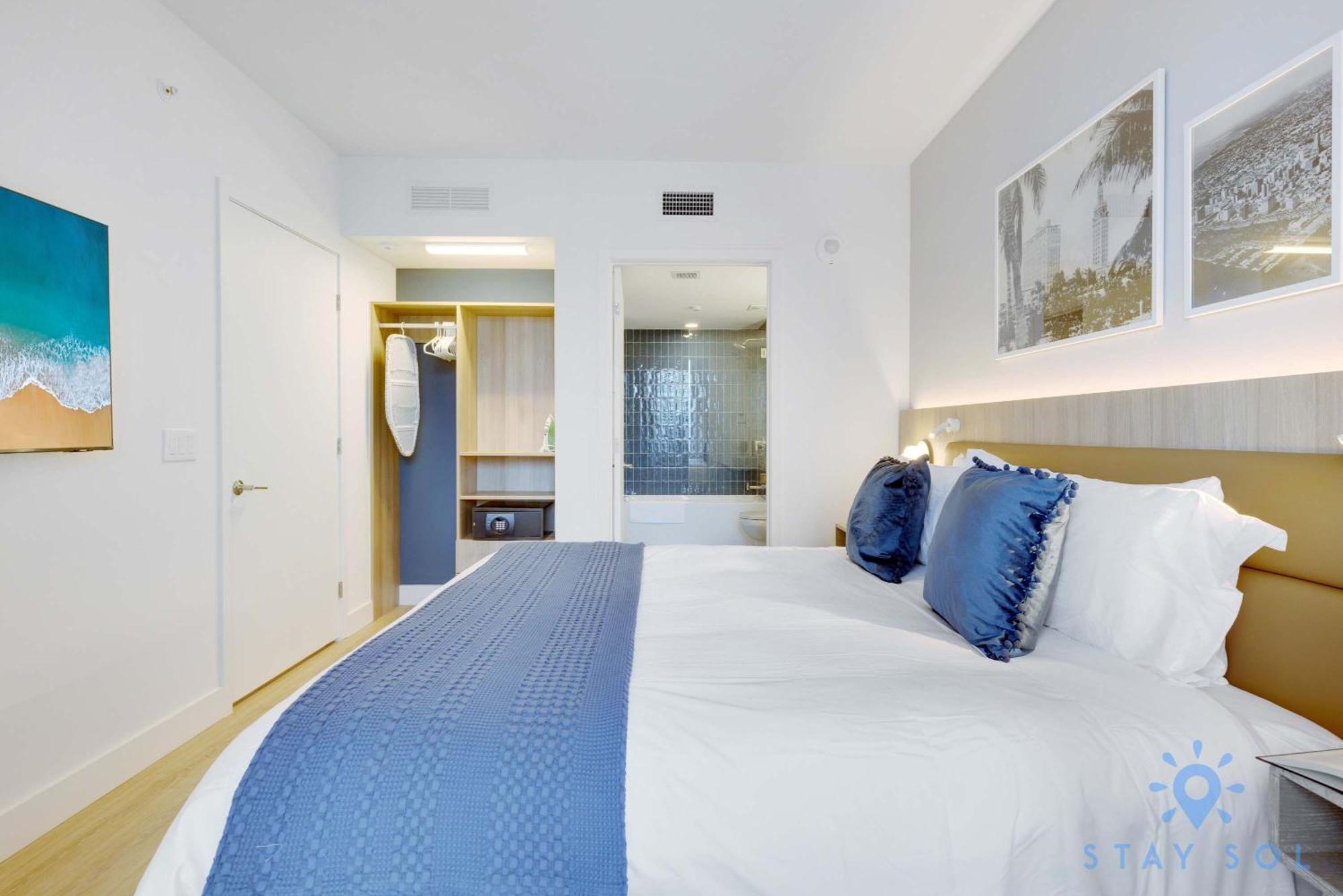 Apartment Stylish 2br With Pool & Balcony