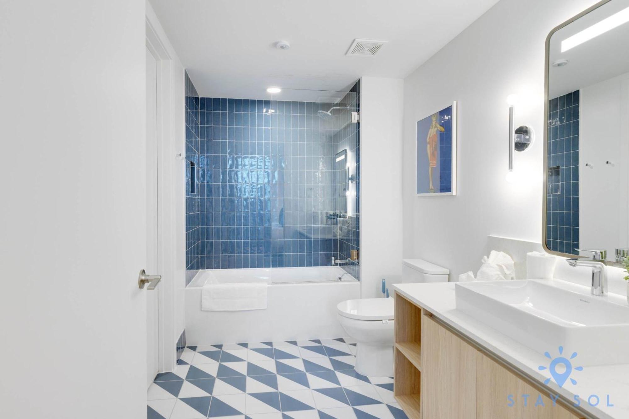 Apartment Stylish 2br With Pool & Balcony Miami